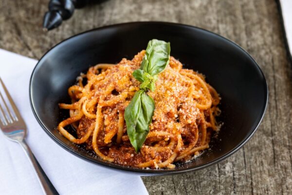 Linguine Bolognese at The Pizza Lounge